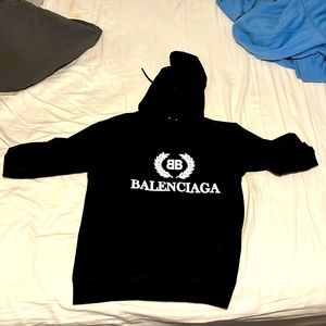 Kids extra large so it fits like a small. Will negotiate price